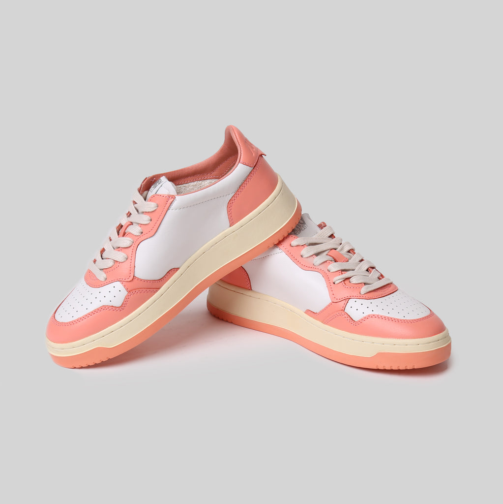 AUTRY SNEAKERS MEDALIST LOW WOM WHT/ SASHIMI 