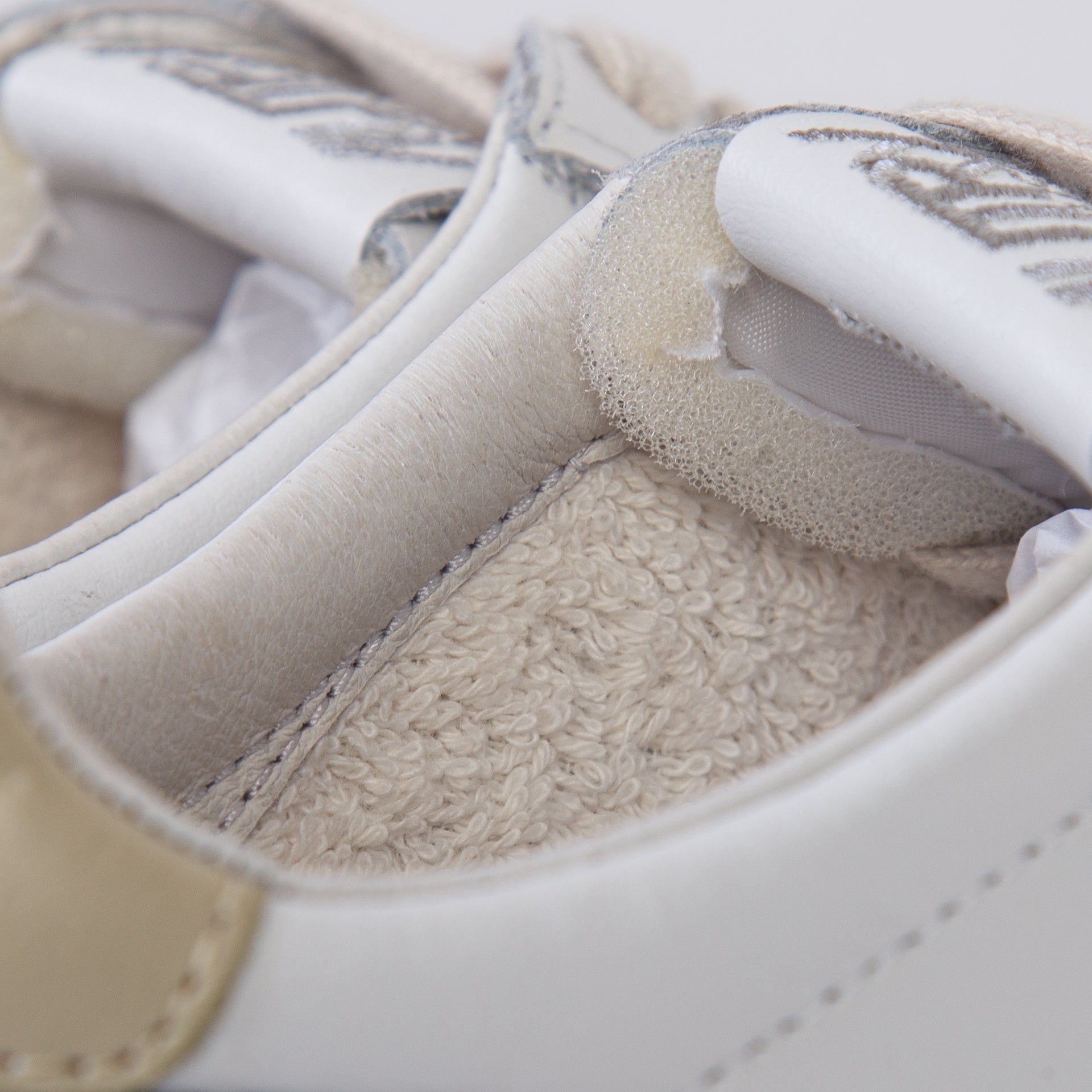 AUTRY SNEAKERS AULW-LL 87 – Flanella Shop