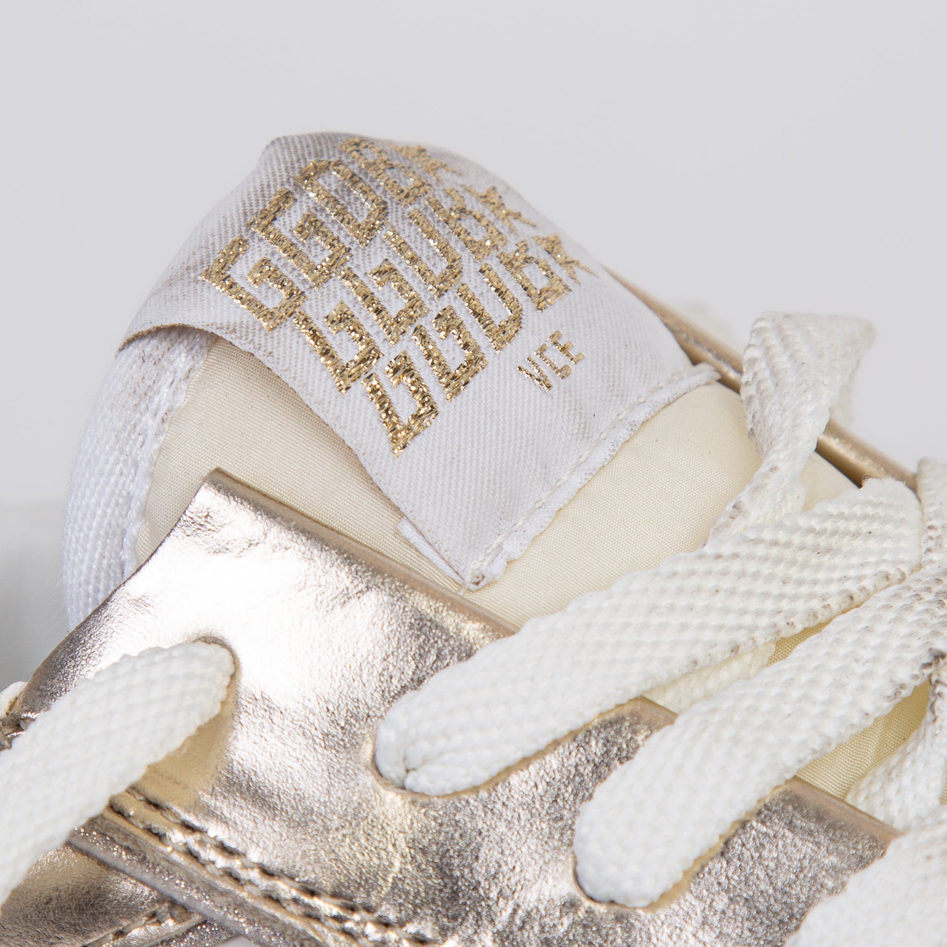 GOLDEN GOOSE SNEAKERS GWF00333.F007536 12281 – Flanella Shop
