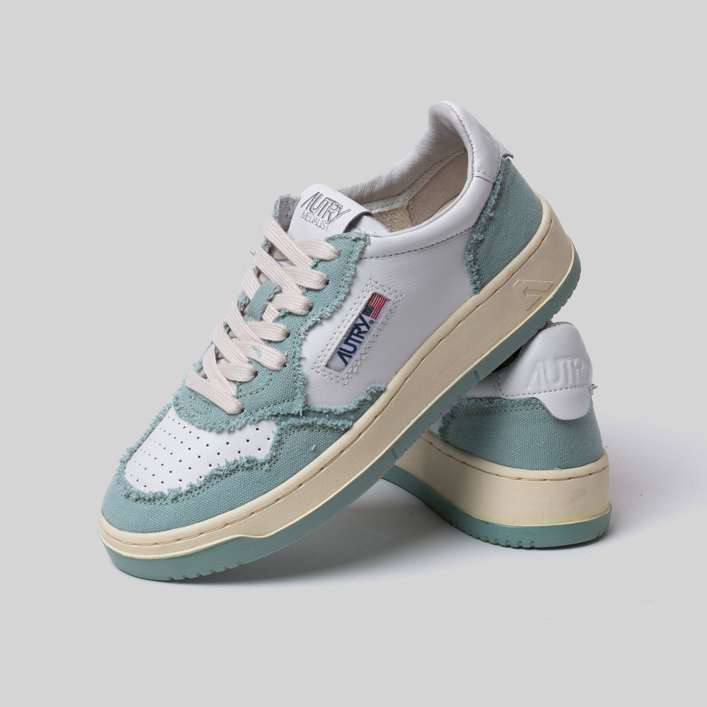 AUTRY MEDALIST LOW SNEAKERS AULW-CB 12