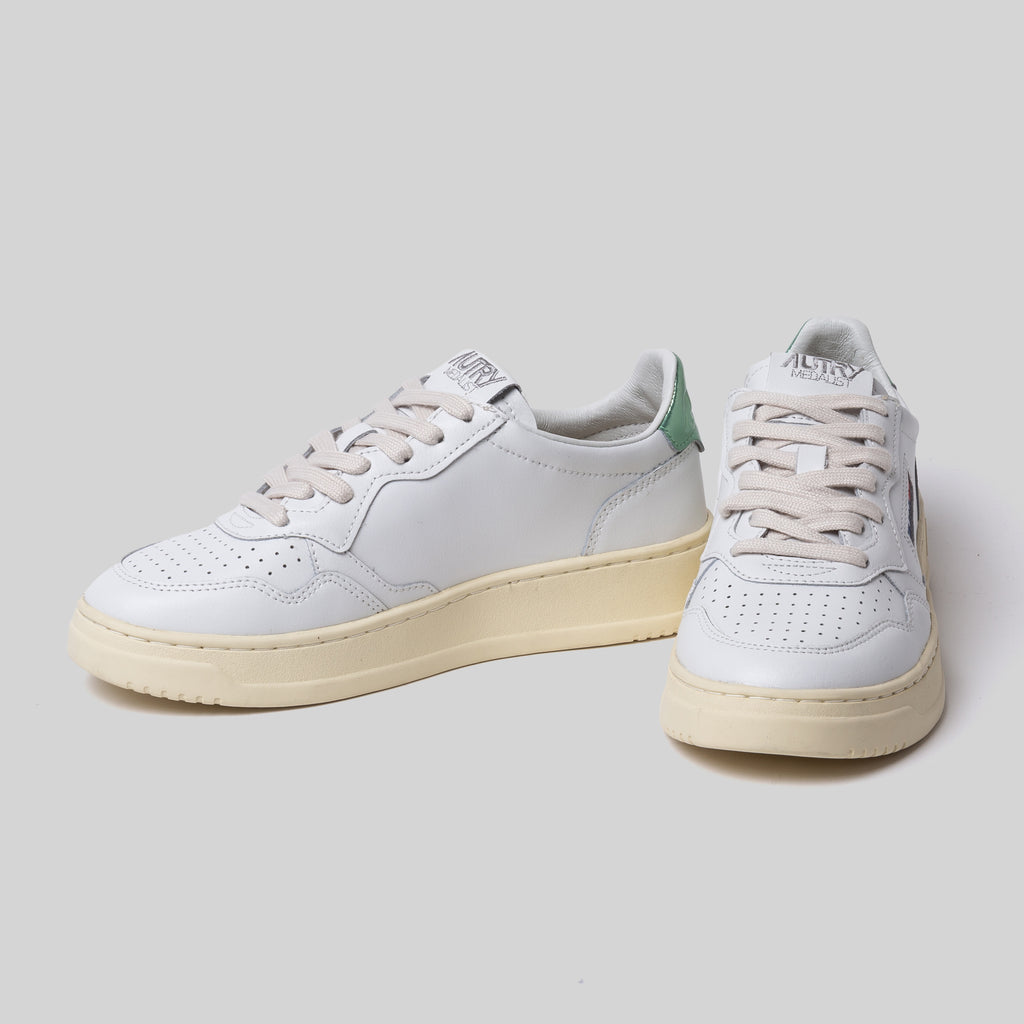 AUTRY MEDALIST LOW SNEAKERS AULW-LL 62